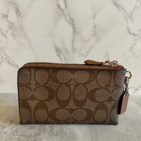 Coach Brown Signature Wristlet - Great condition! - Picture 3 of 8